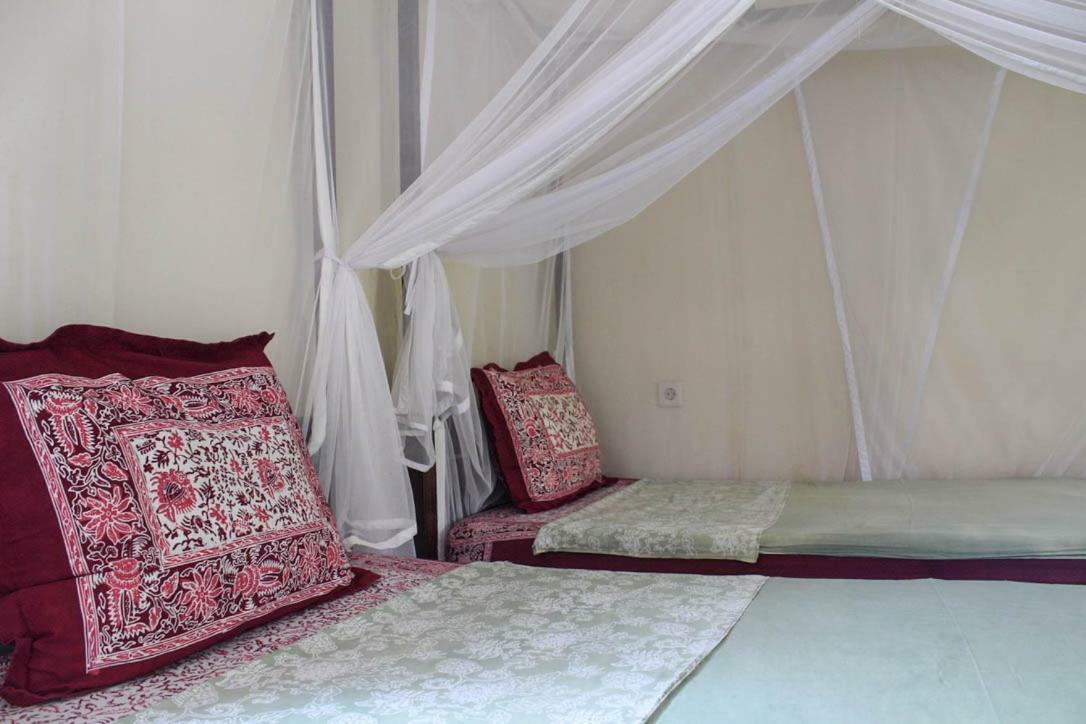 Harrys Oceanhouse 2 Pacitan Leilighet Eksteriør bilde